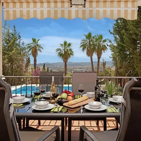 Leones Villa Malaga
